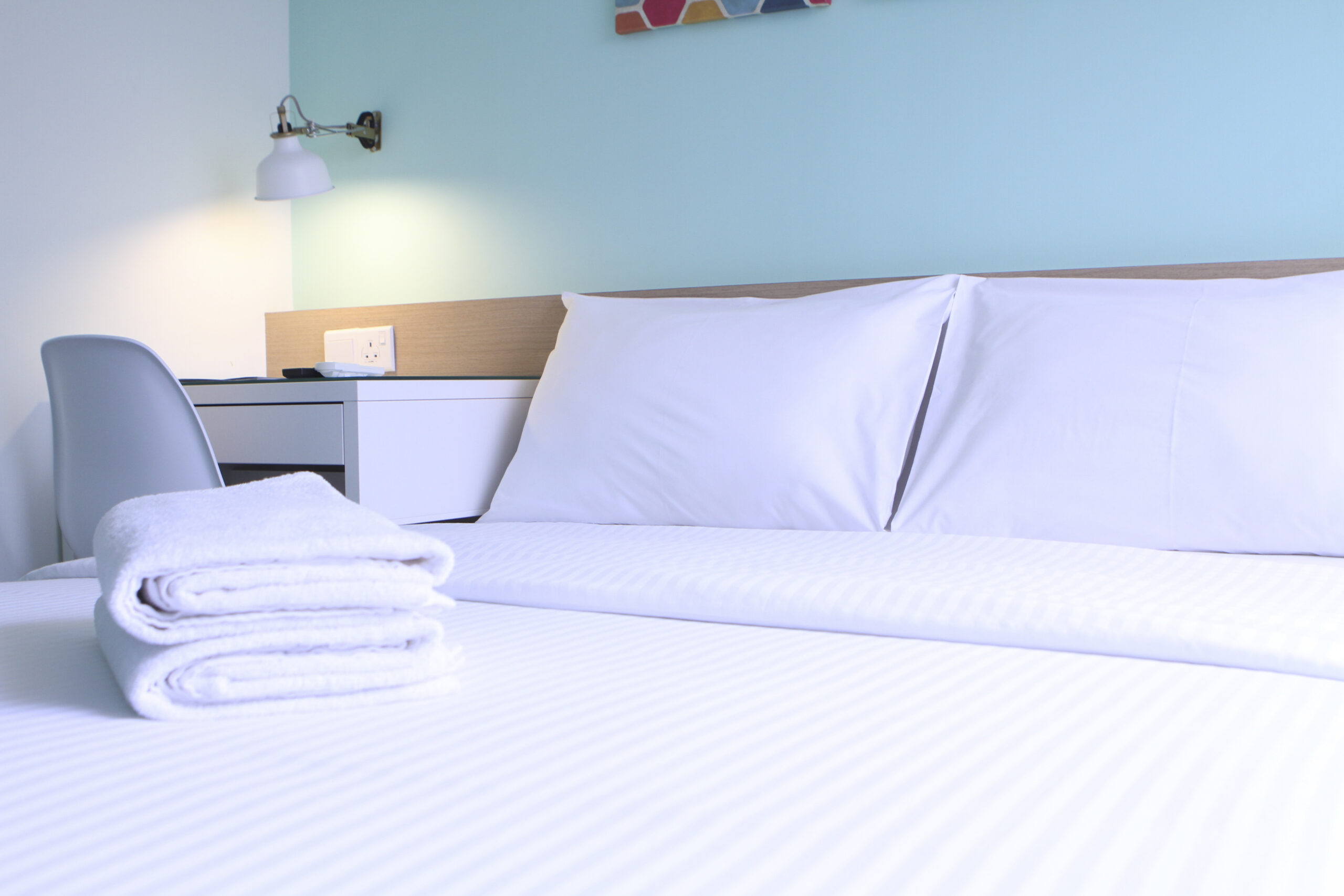 Superior Double Room With Windows - Image 2